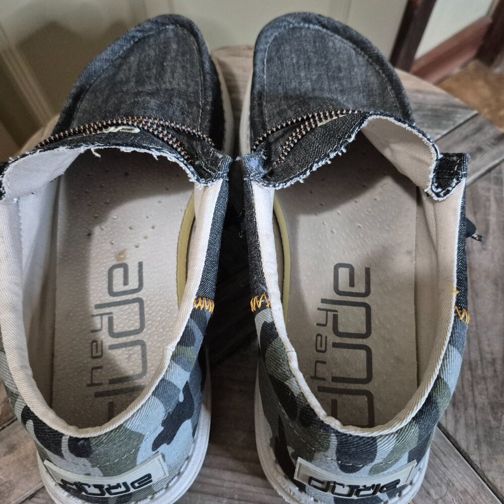 Hey Dude Gray and Camo Slip-On Shoes - Picture 6 of 10